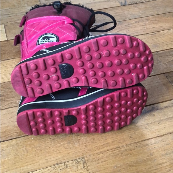 Sorel Pink and Brown Winter Boots - Picture 4 of 6